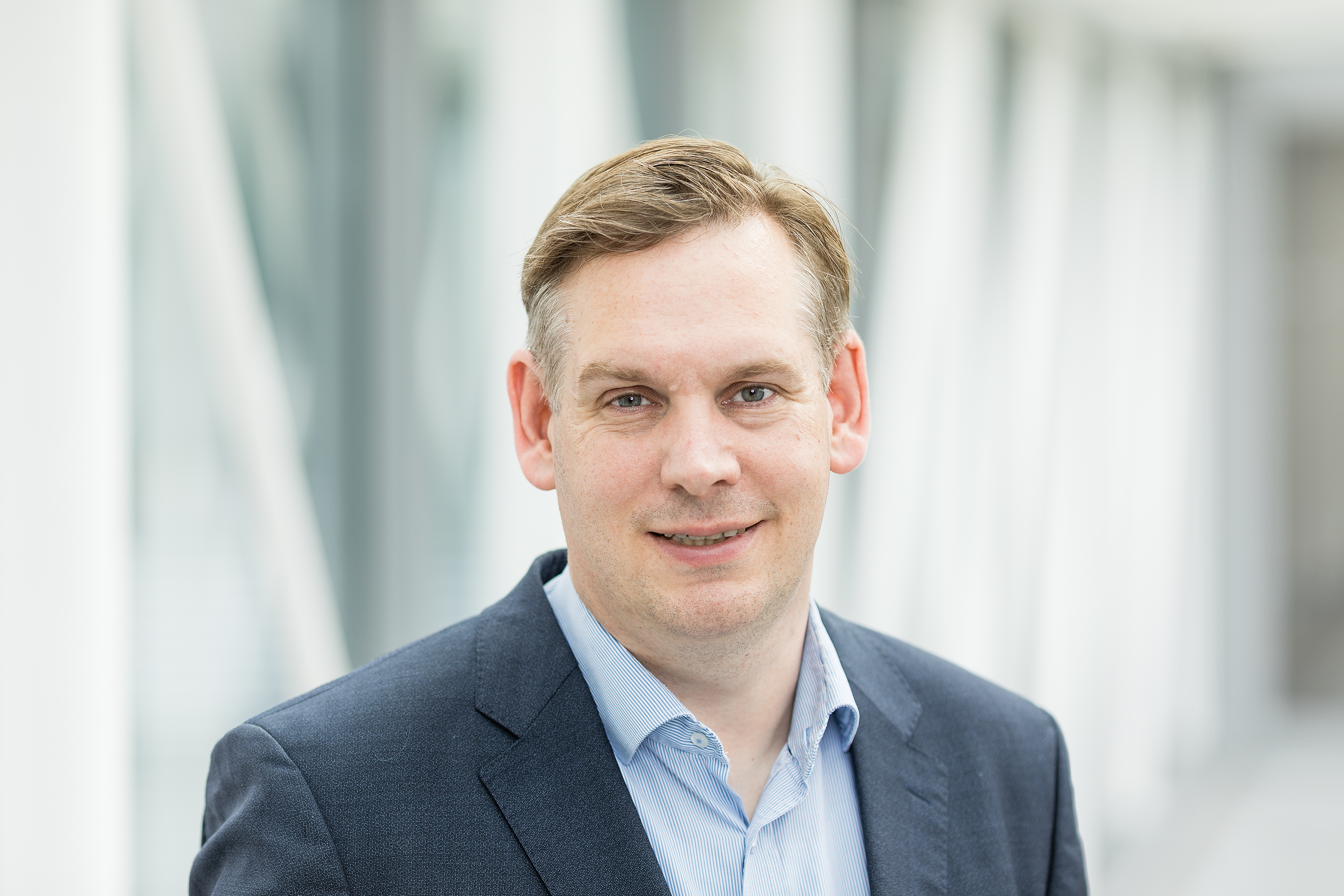 Dr. Kornelius Nielsch